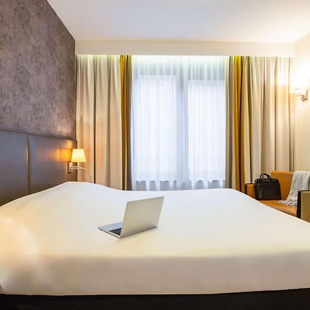 Ibis Styles Hotel Brussels Centre Stephanie Saint-Gilles Bagian luar foto