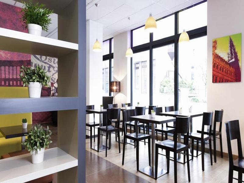 Ibis Styles Hotel Brussels Centre Stephanie Saint-Gilles Bagian luar foto