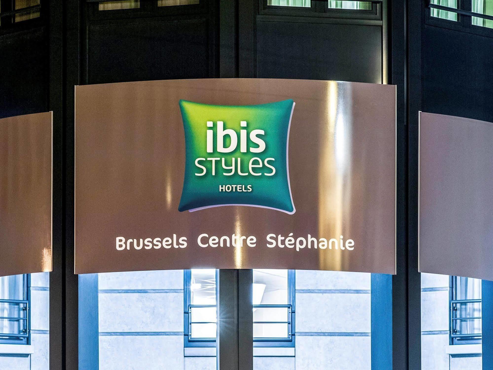 Ibis Styles Hotel Brussels Centre Stephanie Saint-Gilles Bagian luar foto